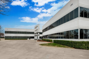 Outside view of Arlington Interlink, best office building in Arlington, TX