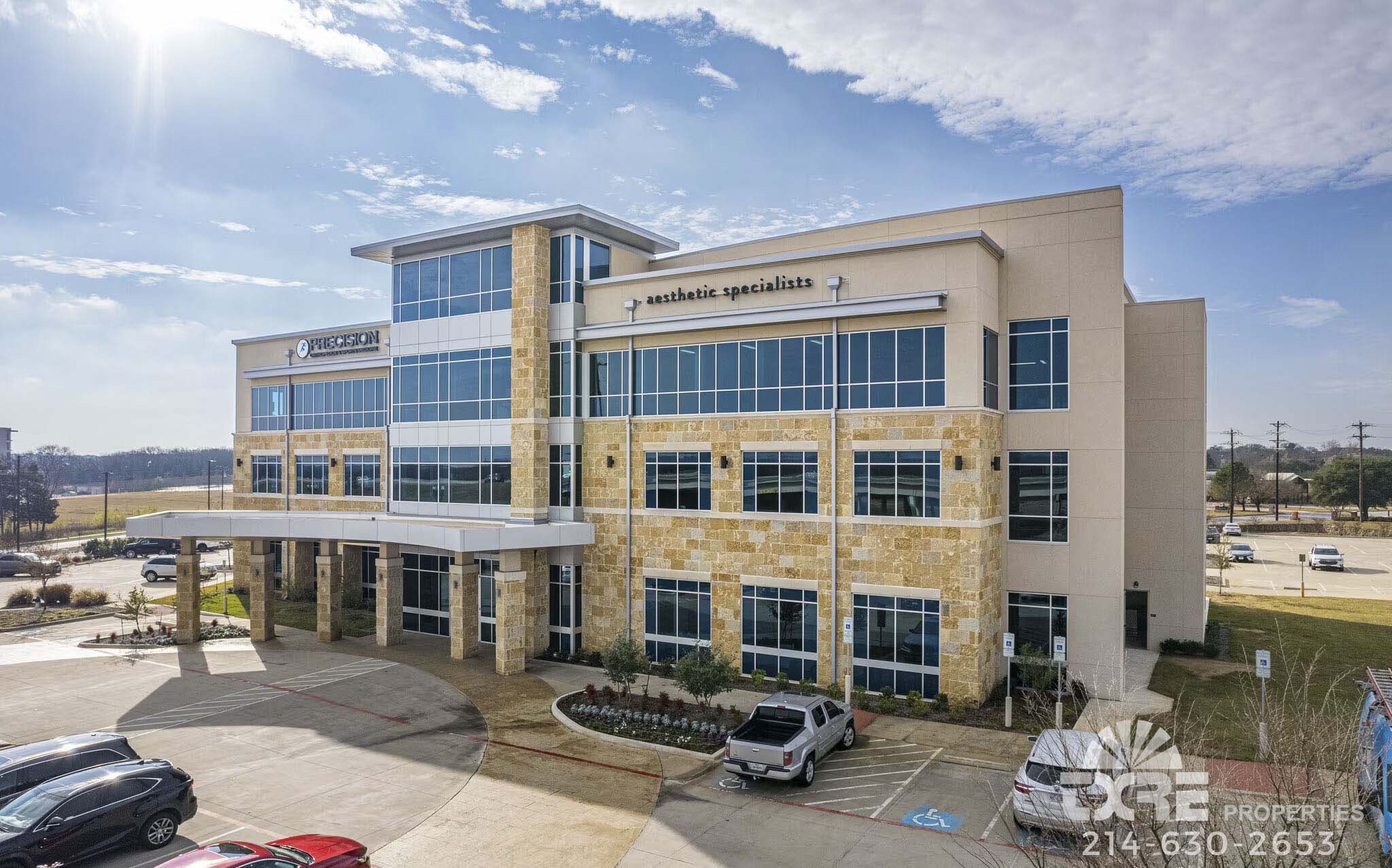 Exterior view of Chapel Crossing medical office building in Southlake, TX